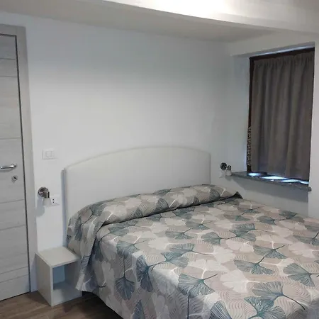 Apartament Maison Sandra *